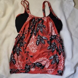 Elegant Floral Camisole - Red and Black